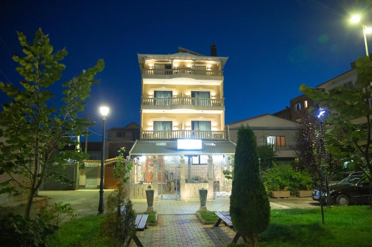 Vila Mariss Корча Экстерьер фото