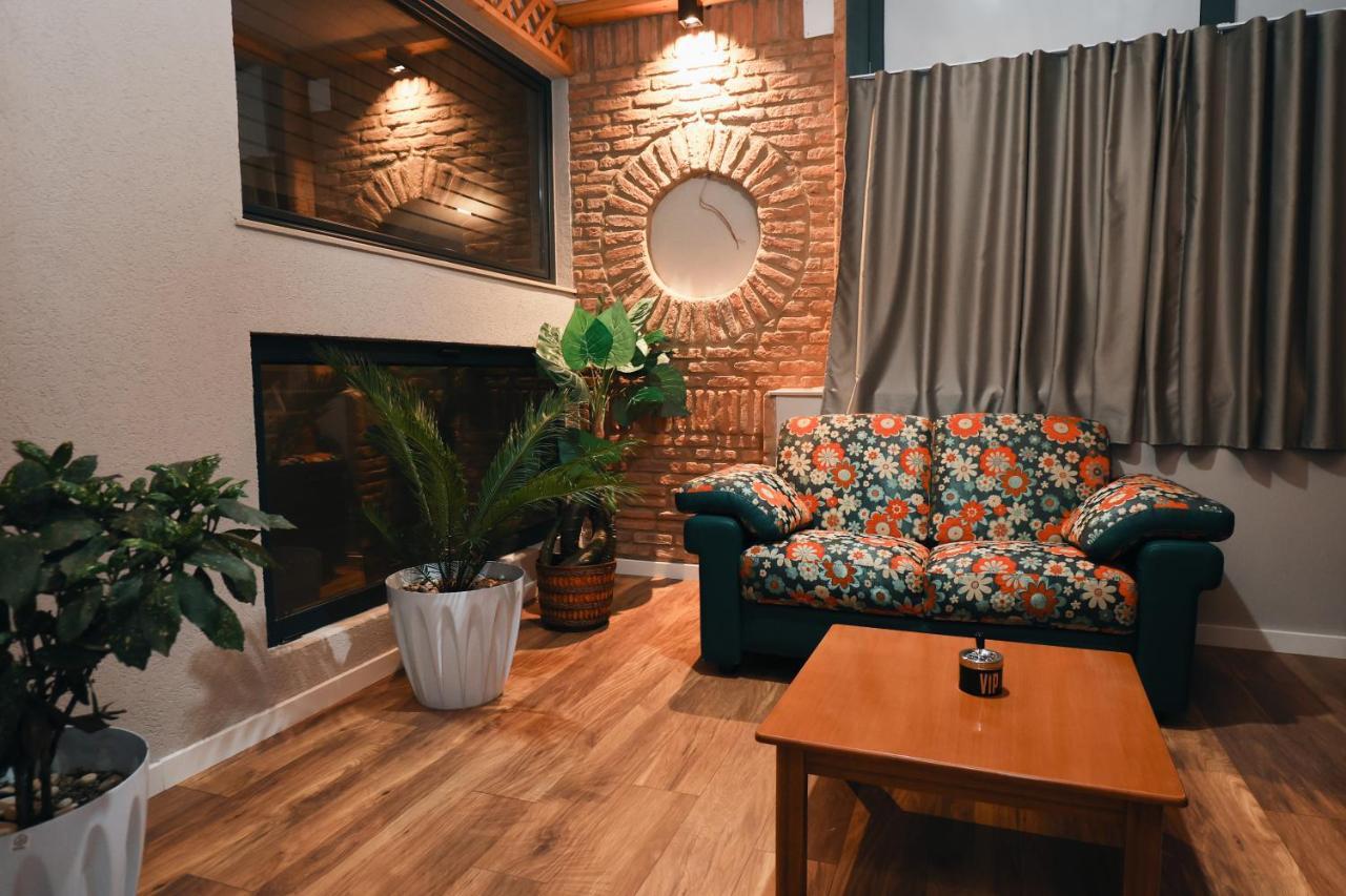 Vila Mariss Корча Экстерьер фото